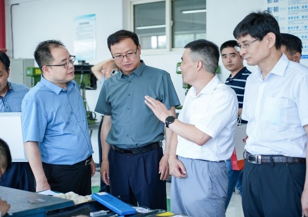 弘扬工匠精神 争当技术能手