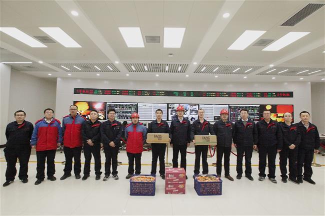 庆元旦 送温暖 | 公司领导慰问一线干部职工