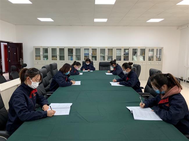 公司举行“三八”妇女节女职工答题活动