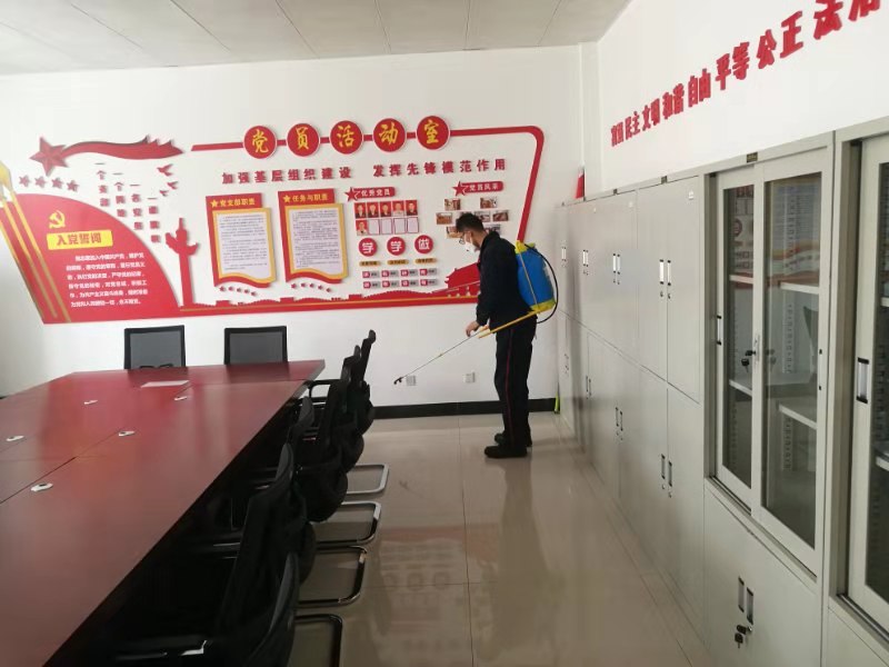 疫情期间，他们在忙什么