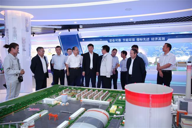 陕西省副省长赵刚莅临赵石畔煤电调研指导工作