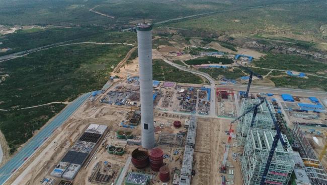 赵石畔煤电一体化项目发电工程（2×1000MW）烟囱主体施工顺利到顶