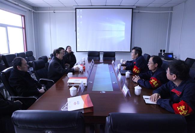 国家行政学院教授汪玉凯到赵石畔煤电一体化项目调研